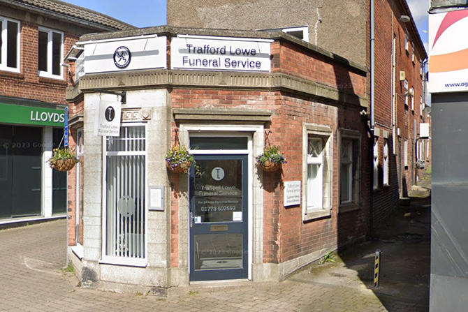 Trafford Lowe Funeral Services