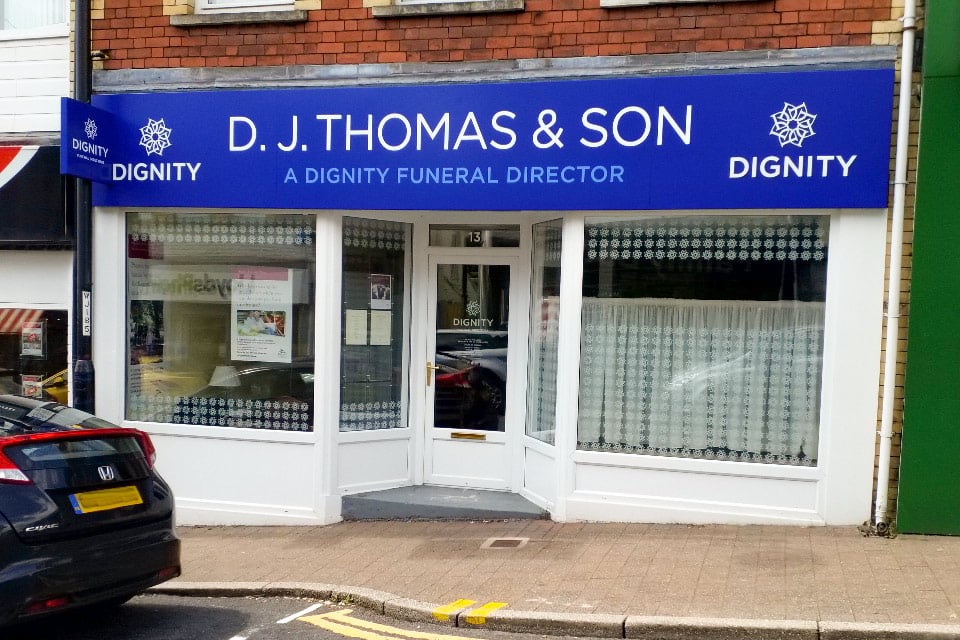 D. J. Thomas & Son Funeral Directors